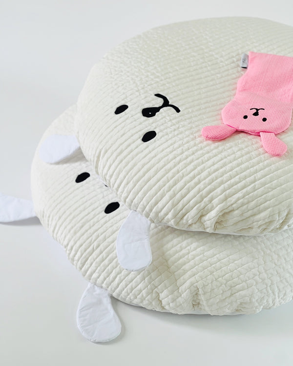 HugMe Rayon Quilted Cushion