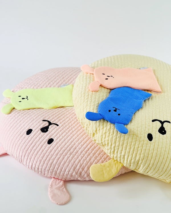 HugMe Rayon Quilted Cushion