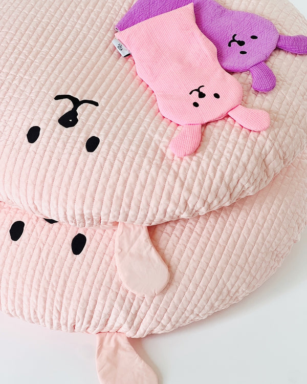 HugMe Rayon Quilted Cushion