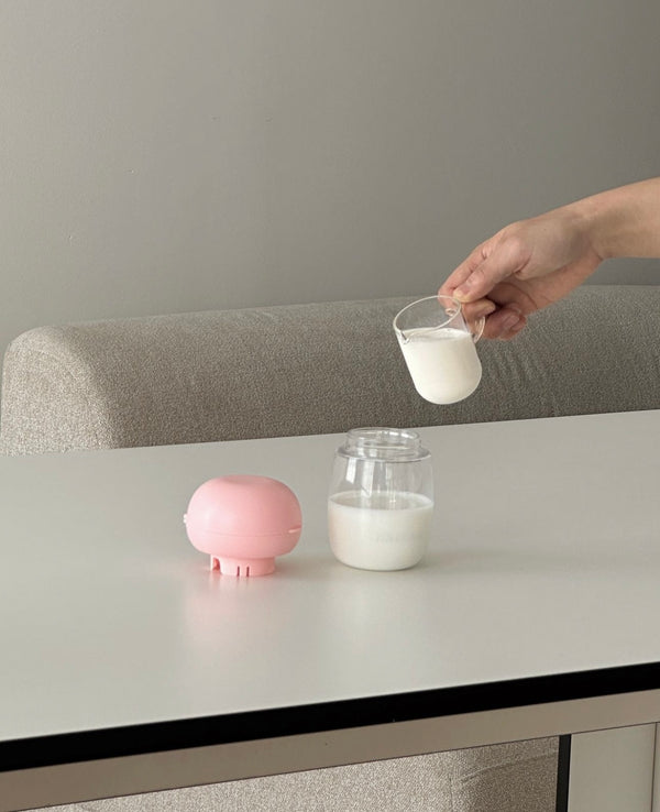 Portable One-Touch Water Bottle