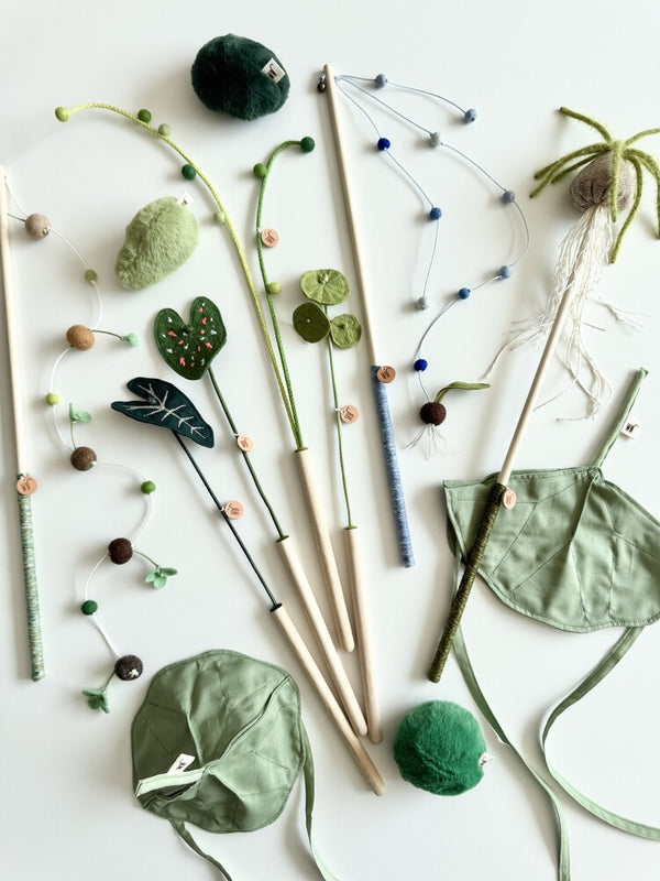 Watering Seeds Cat Toy