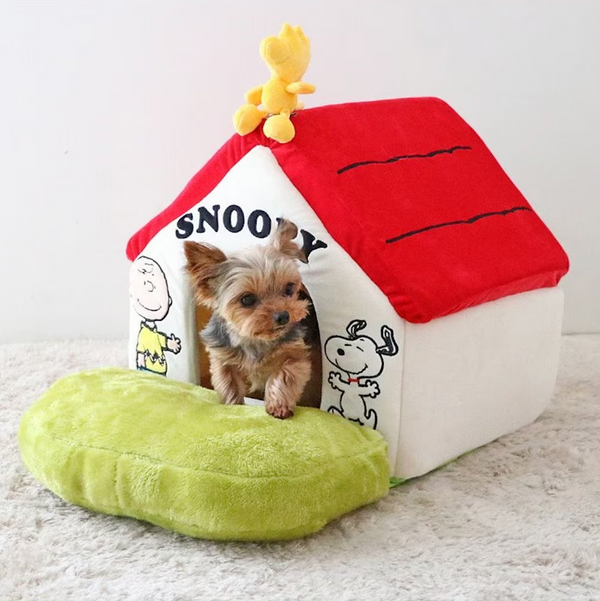 Snoopy House Garden