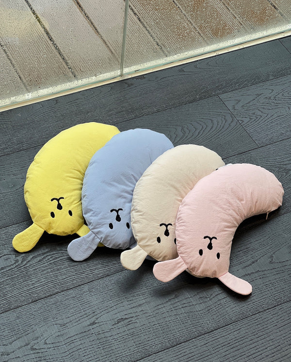 Hug Me Mini Pillow Summer – Ecru