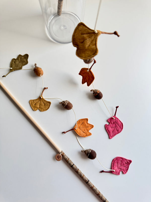[PRE ORDER] Fallen Leaves Rod