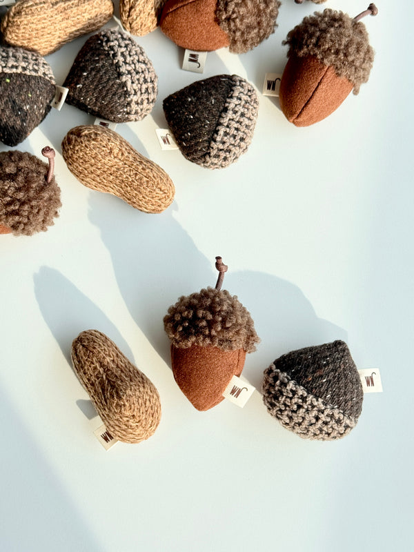 [PRE ORDER] Nut 3 Set Cat Toy
