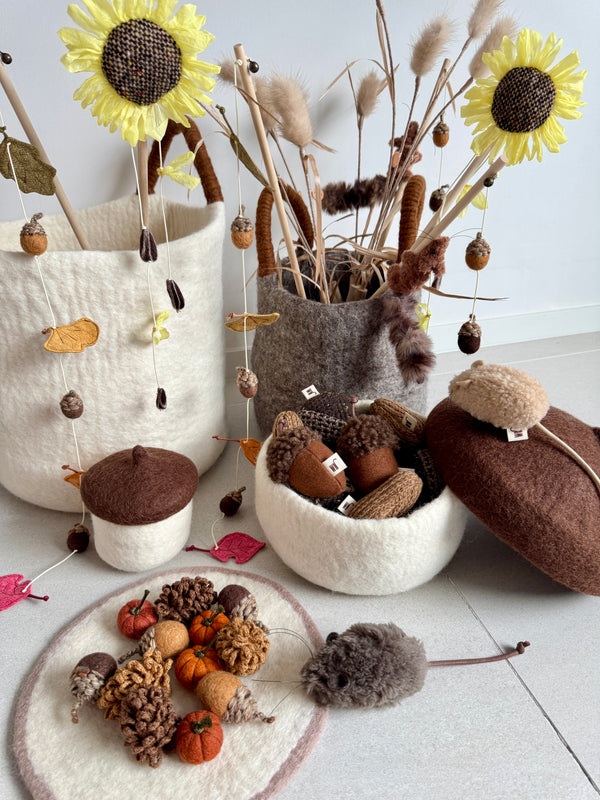 [PRE ORDER] Nut 3 Set Cat Toy