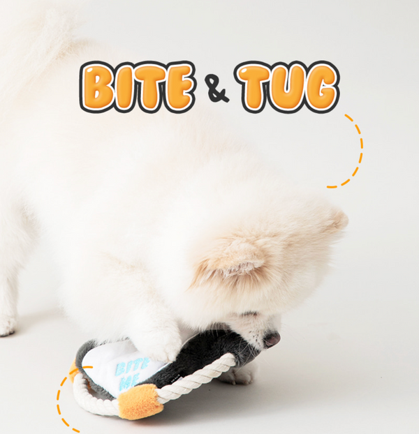 [PRE ORDER] Hug Me Rope Tug Toy - Penguin