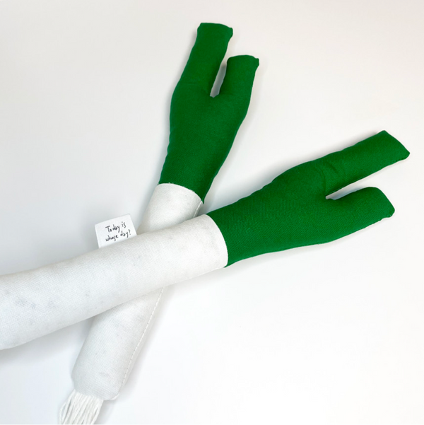 Green Onion Catnip Matatabi Cushion Toy