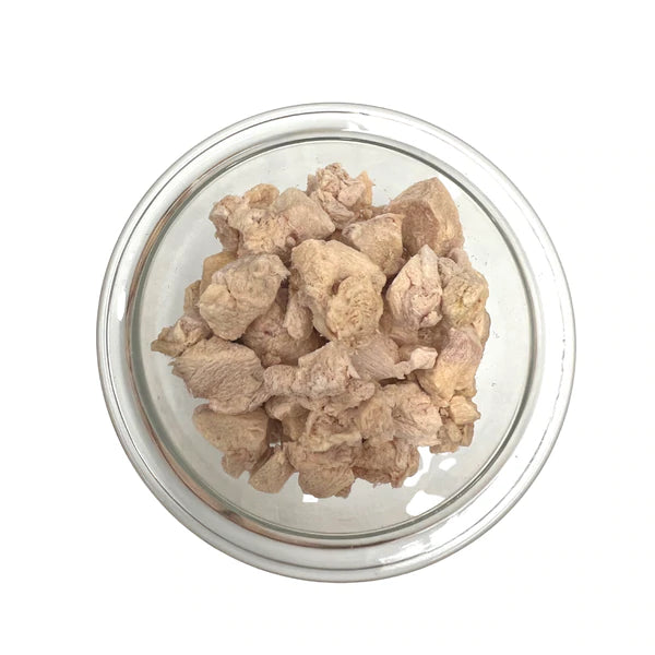 Freeze-Dried Chicken Breast with Colostrum