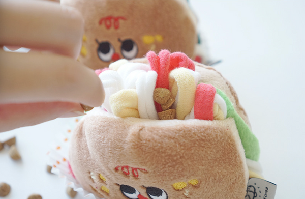 Salad Bread Toy